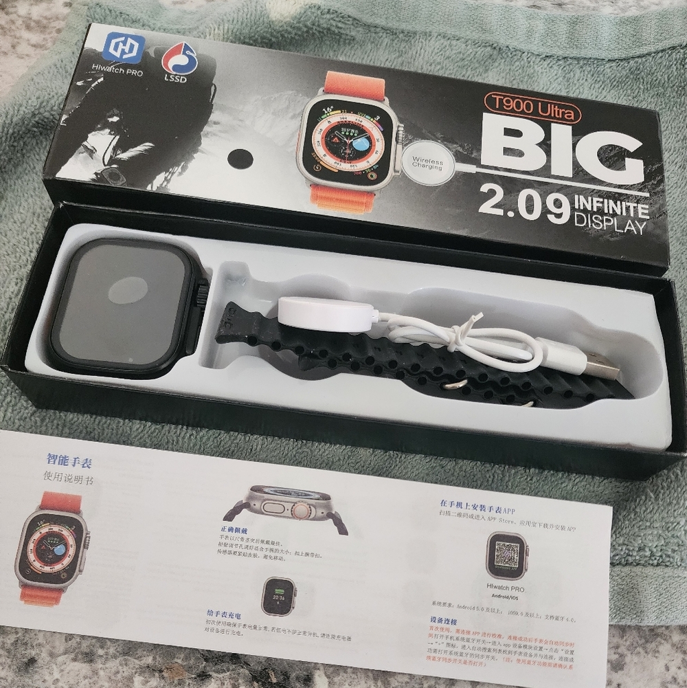 New In Box T900 Ultra Smartwatch with Black Band W/ Mic And Speakers